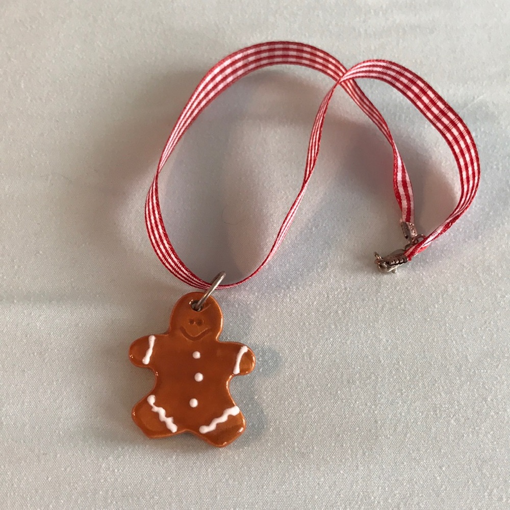 Child’s necklace